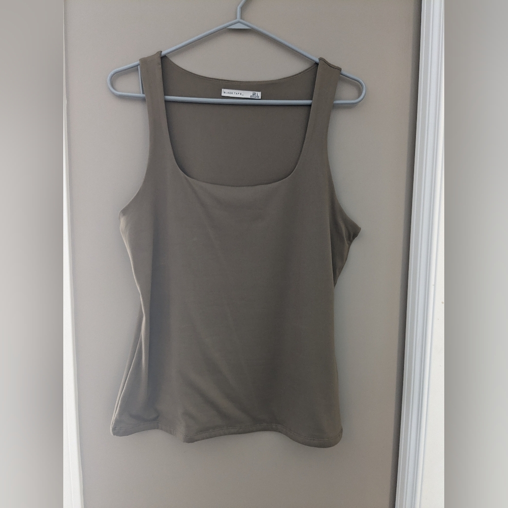 Square neck dressy tank
